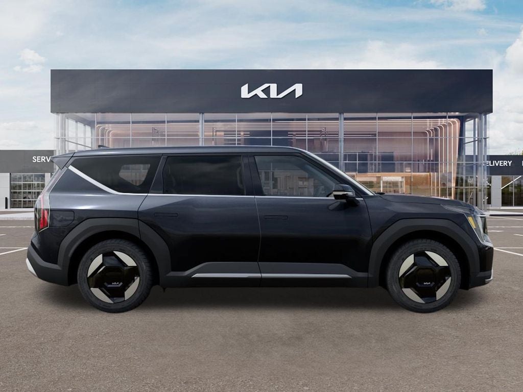 2026 Kia EV9 Light Long Range