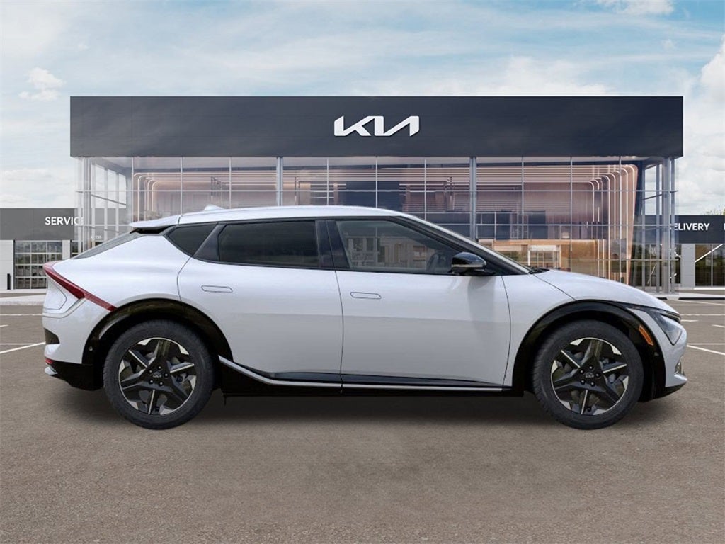 2025 Kia EV6 Wind