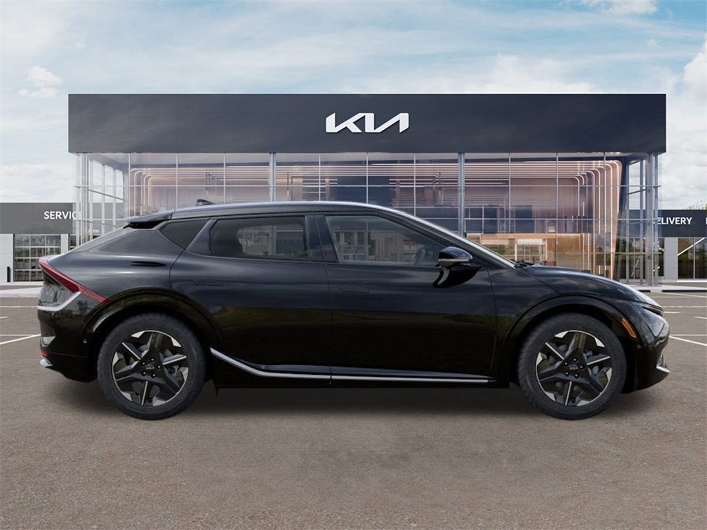 2025 Kia EV6 WIND RWD