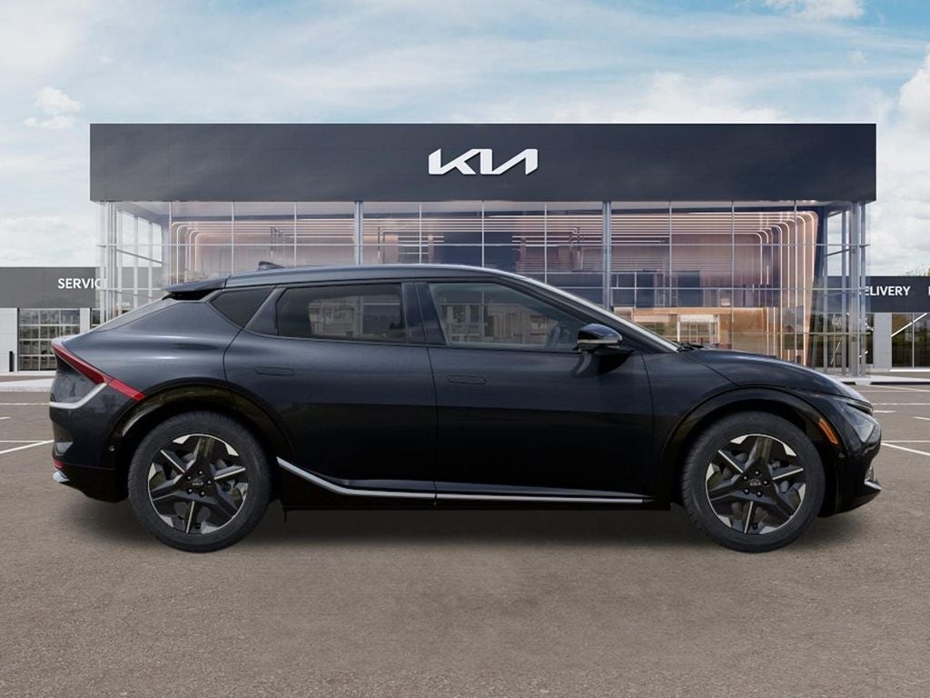 2026 Kia EV6 WIND RWD