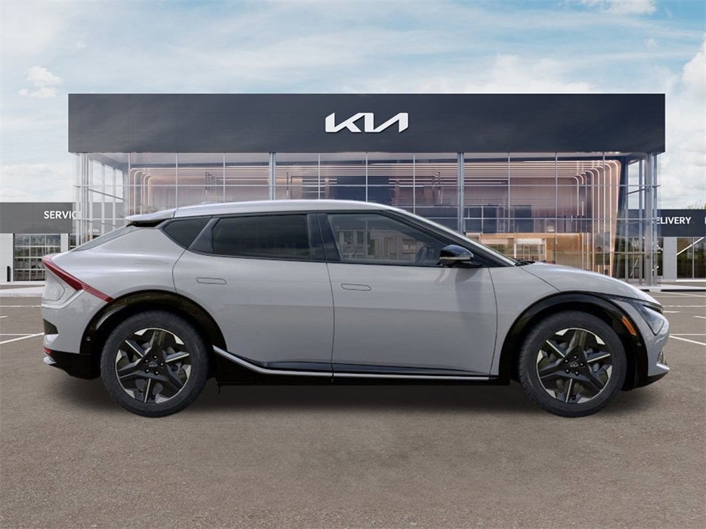 2025 Kia EV6 Wind