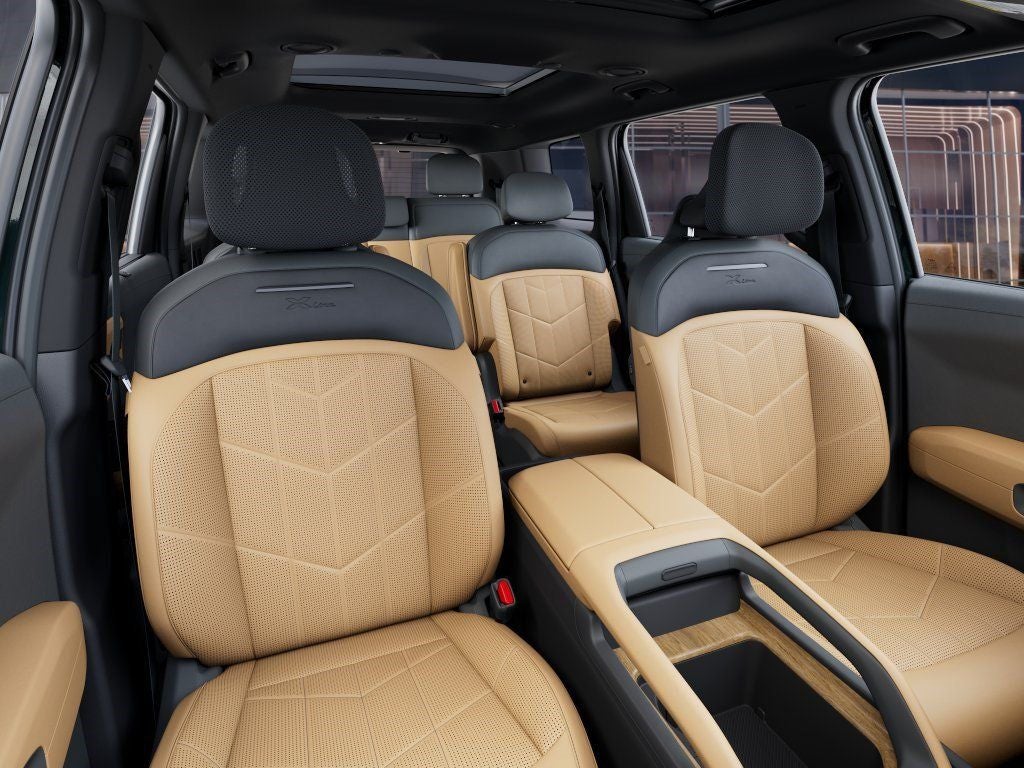 2027 Kia Telluride Hybrid X-LINE SX AWD