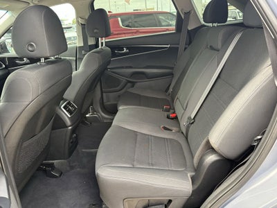 2020 Kia Sorento S