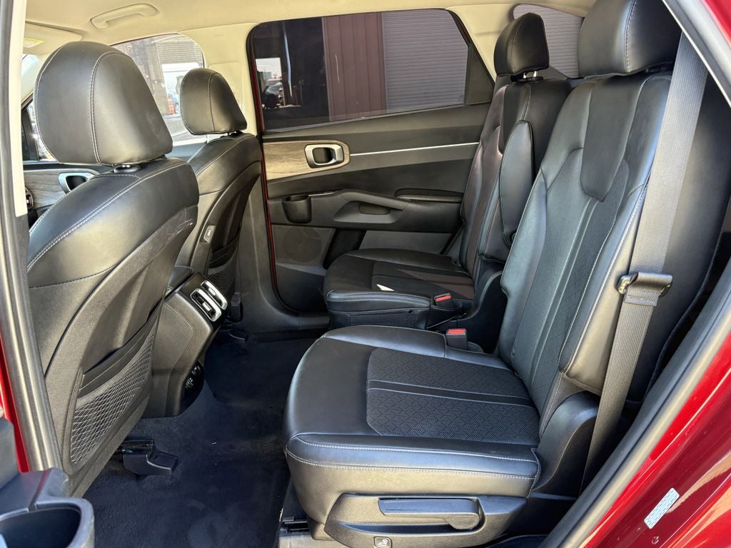 2022 Kia Sorento EX