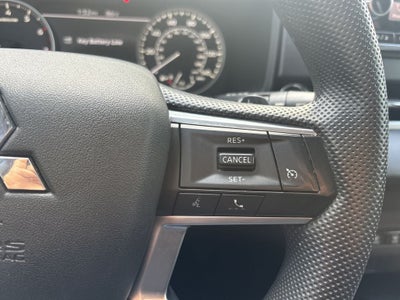 2022 Mitsubishi Outlander ES
