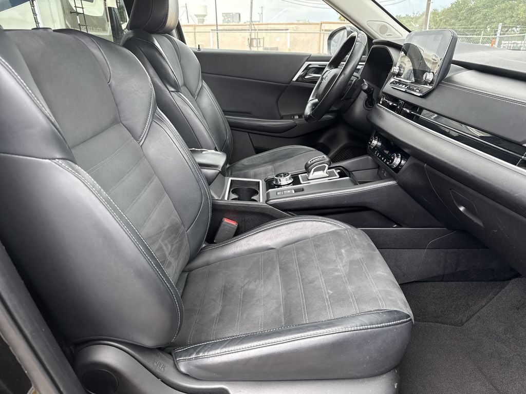 2022 Mitsubishi Outlander SE