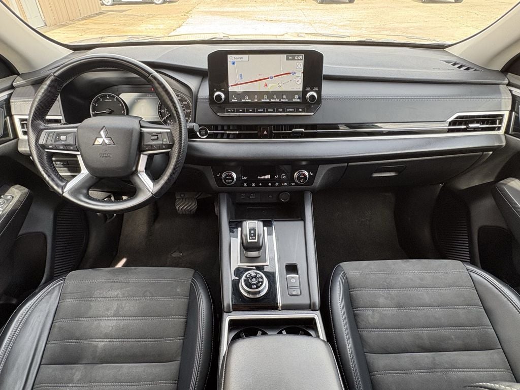 2024 Mitsubishi Outlander SE