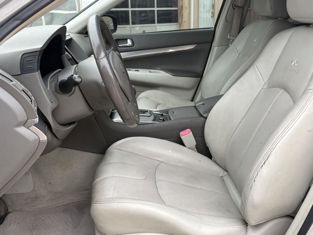2011 INFINITI G37 Journey