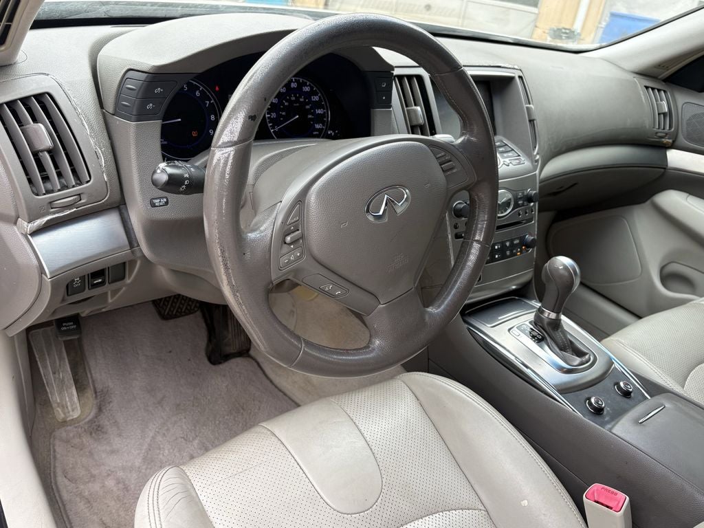 2011 INFINITI G37 Journey