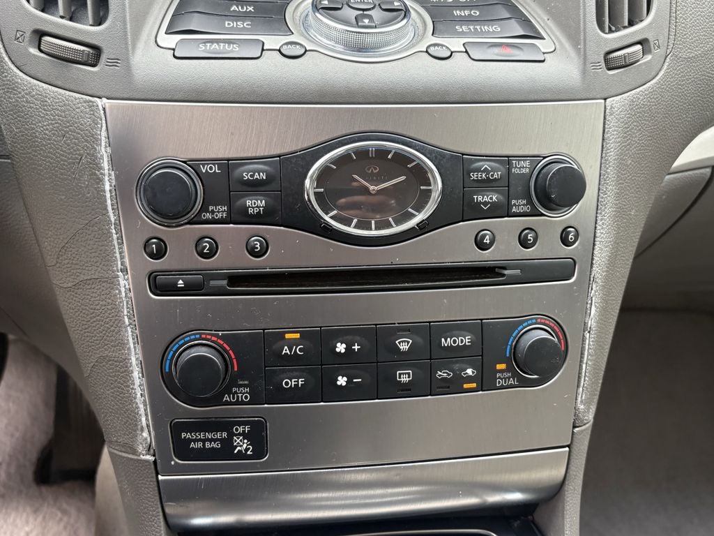 2011 INFINITI G37 Journey