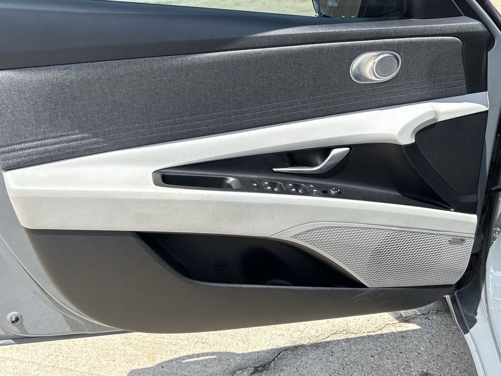 2021 Hyundai Elantra Limited