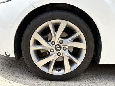 2017 Hyundai Veloster Base