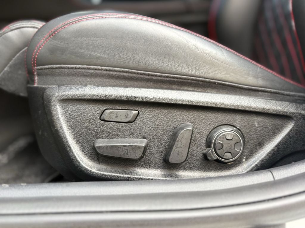 2019 Genesis G70 3.3T Advanced