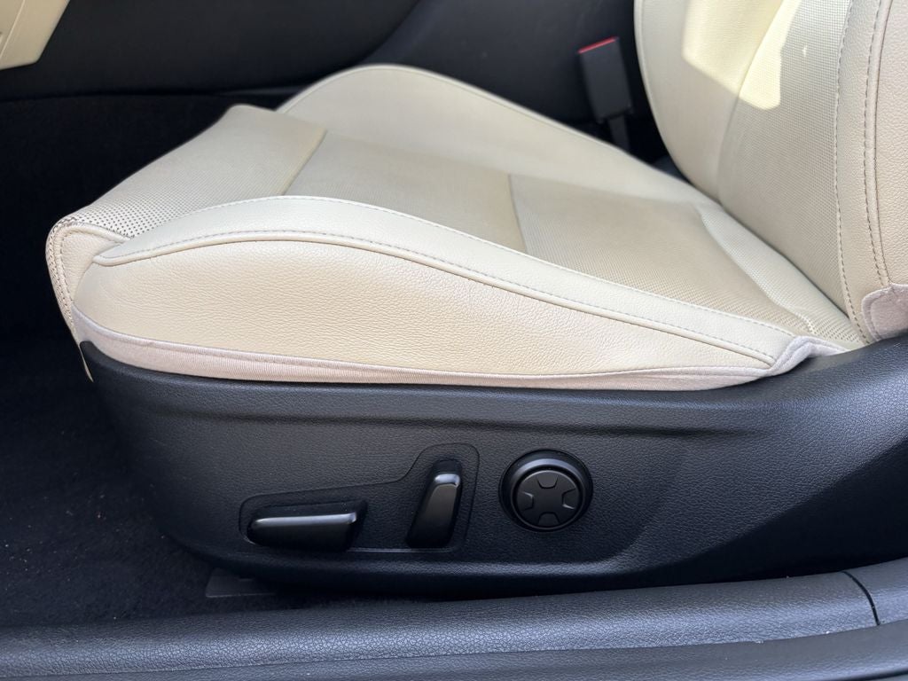 2023 Kia Stinger GT-Line