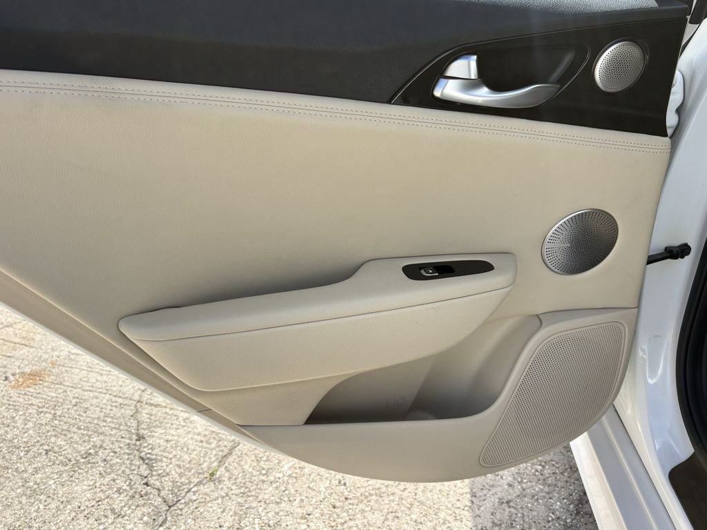2023 Kia Stinger GT-Line
