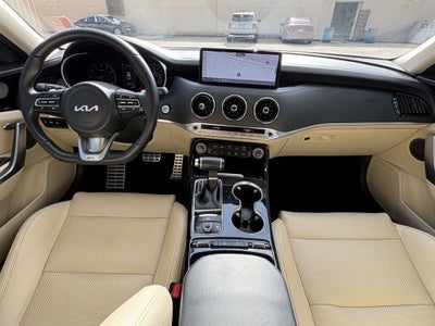 2023 Kia Stinger GT-Line