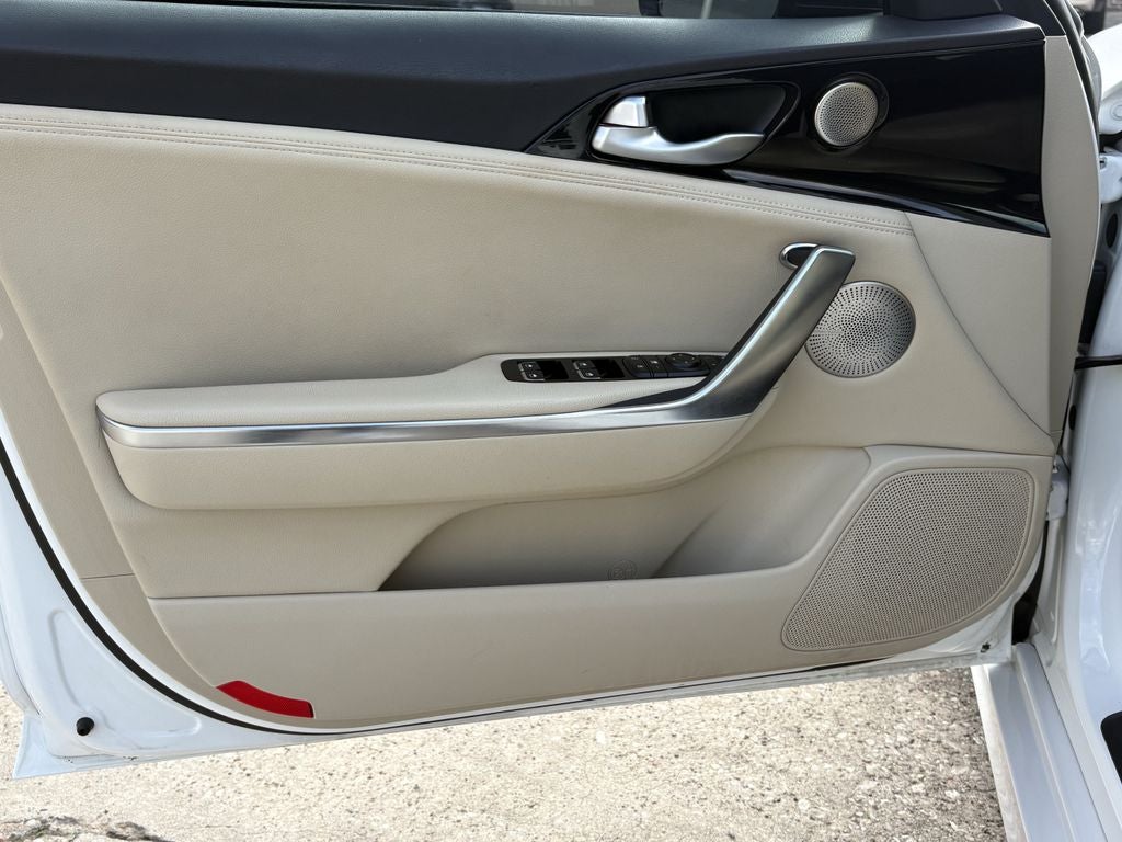 2023 Kia Stinger GT-Line