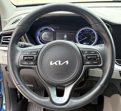 2022 Kia Niro LXS