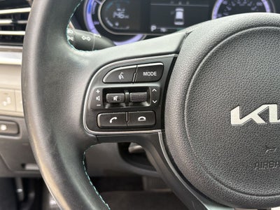 2022 Kia Niro LXS