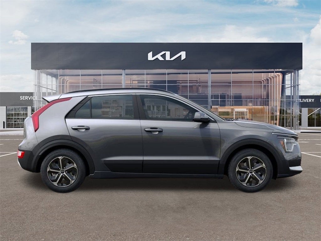 2025 Kia Niro LX