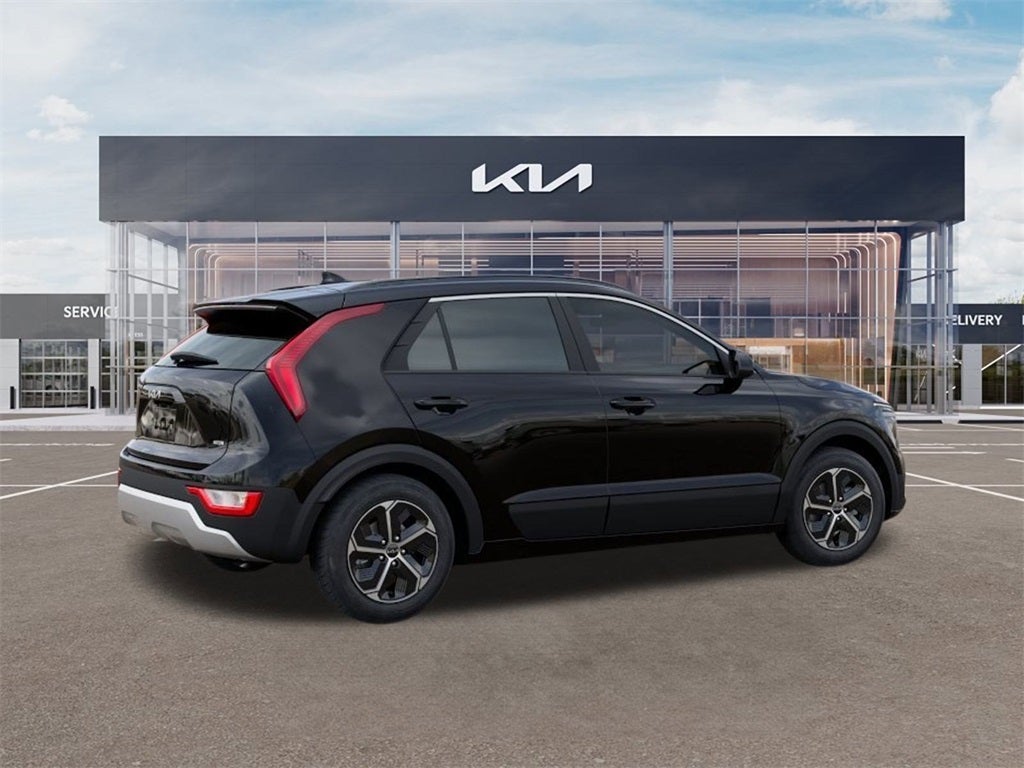 2024 Kia Niro LX