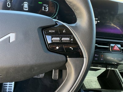 2023 Kia Niro SX Touring