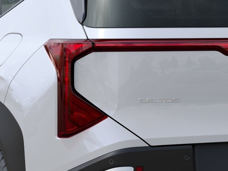 2027 Kia Seltos LX FWD