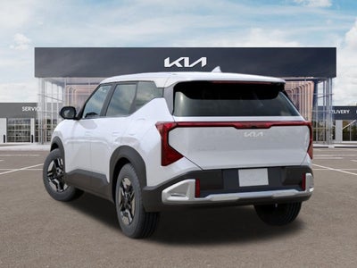 2027 Kia Seltos LX FWD