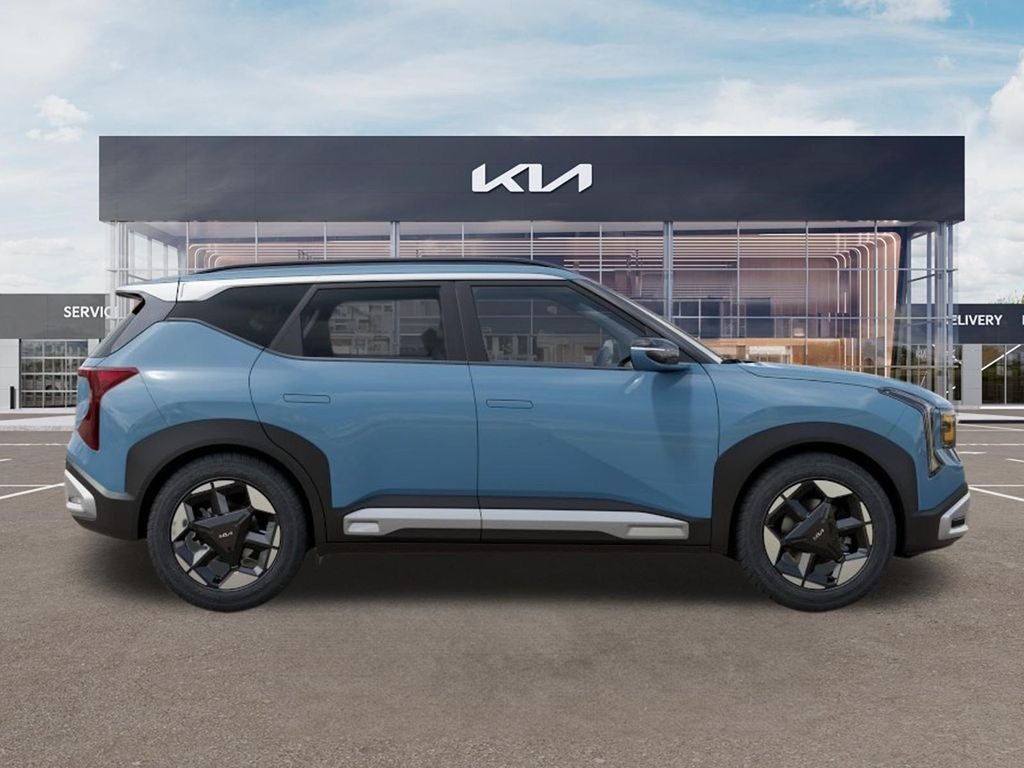 2027 Kia Seltos EX FWD
