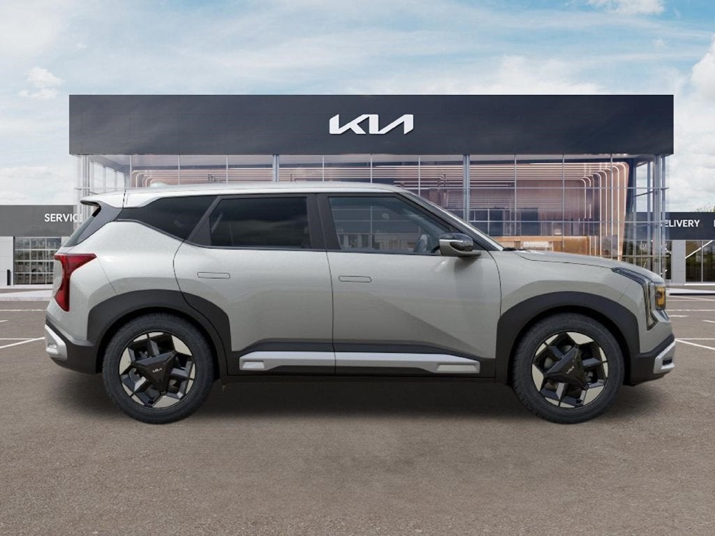 2027 Kia Seltos S FWD