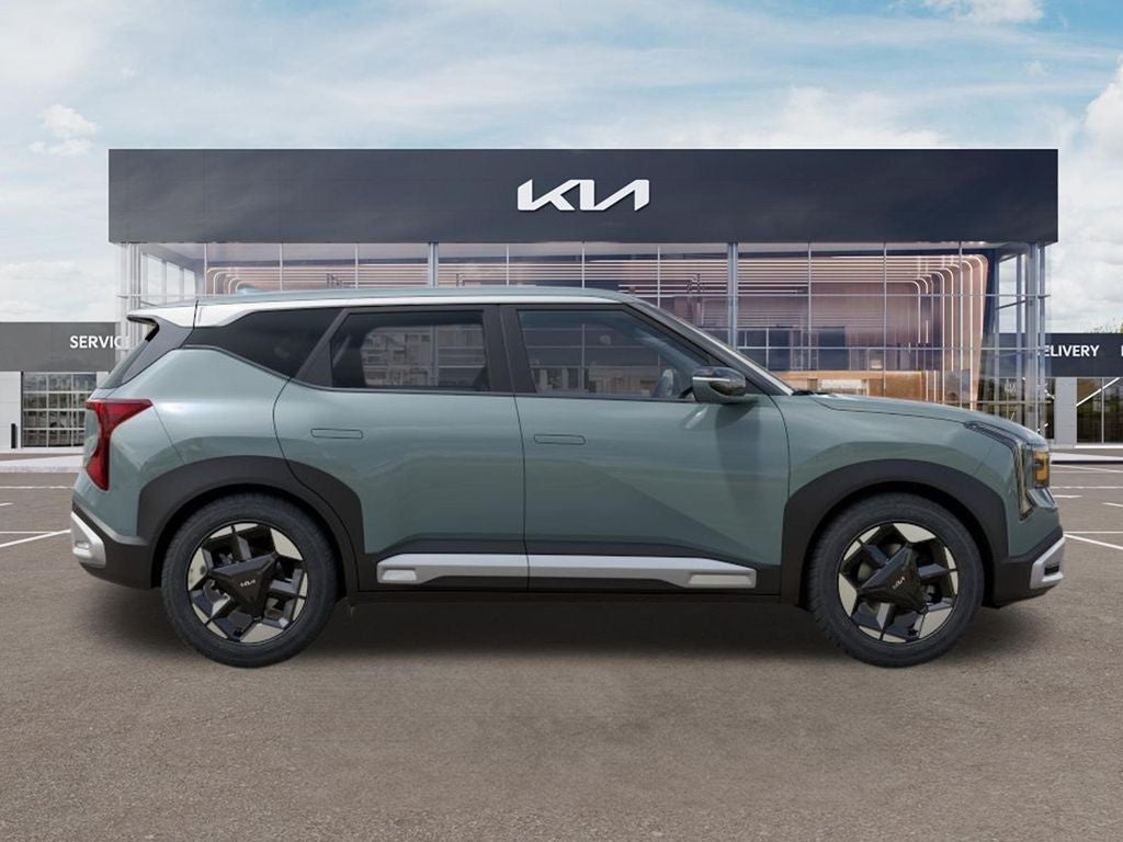 2027 Kia Seltos S FWD
