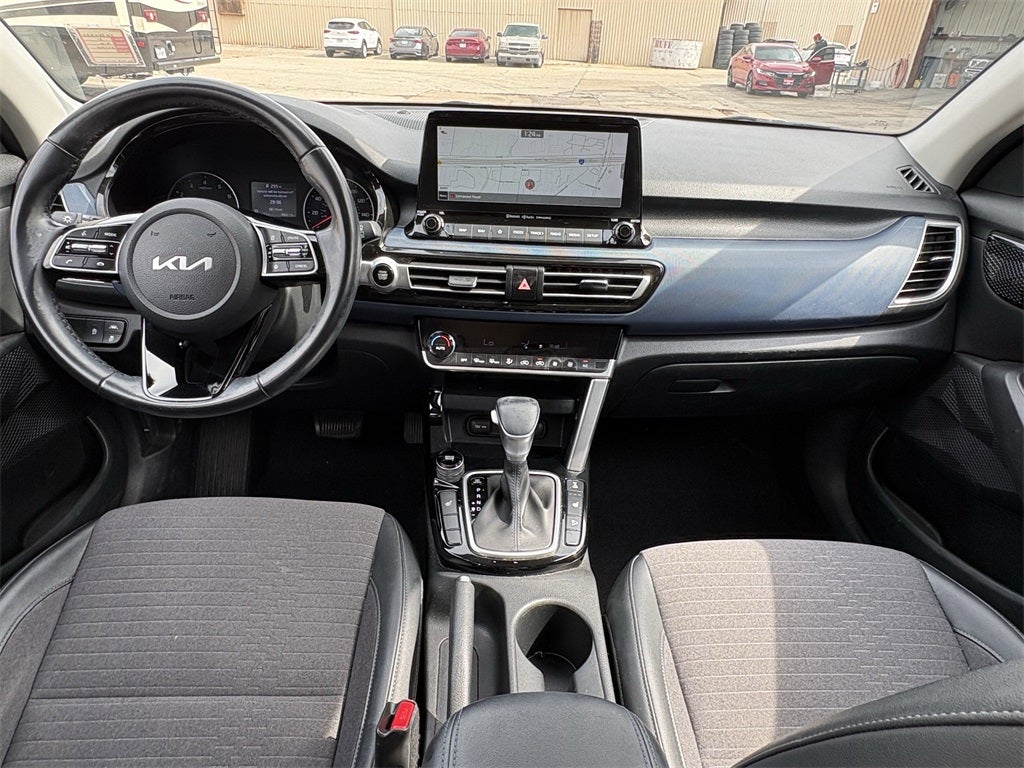 2022 Kia Seltos Nightfall