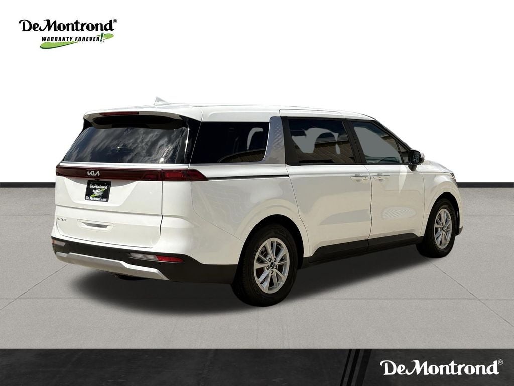 2024 Kia Carnival LX