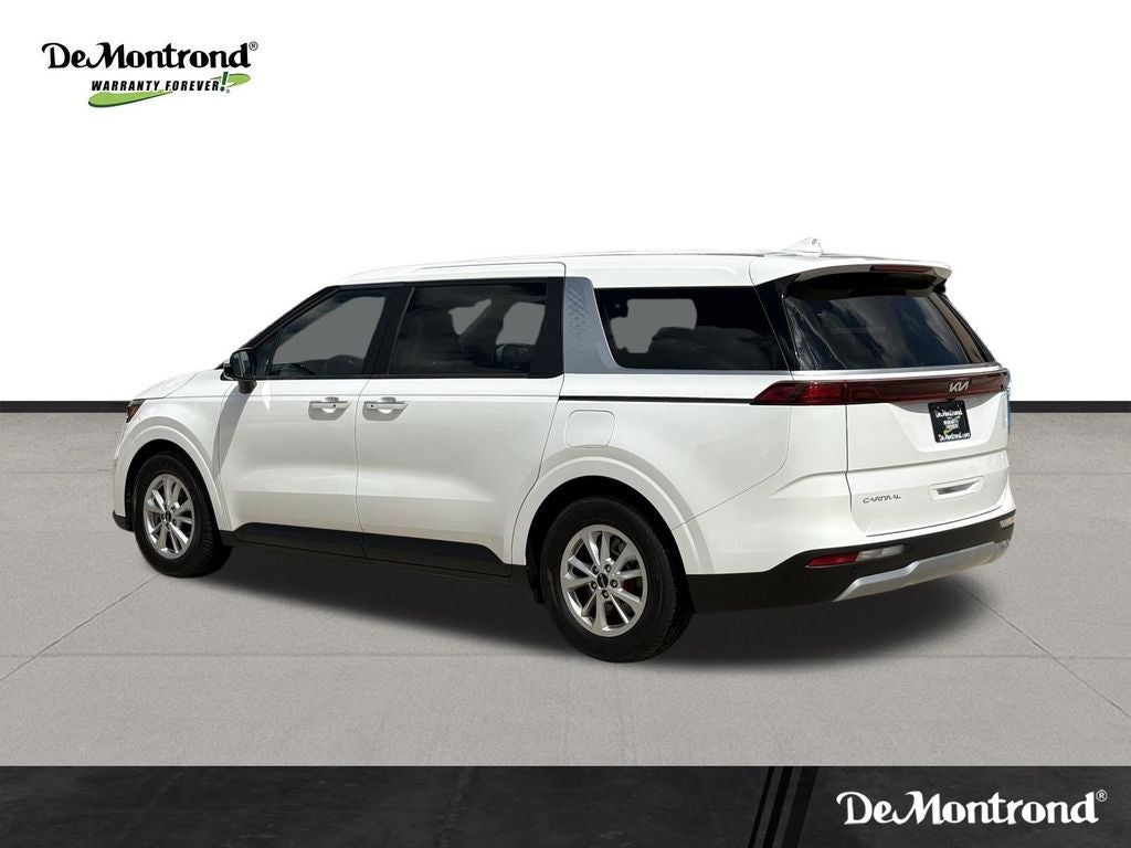 2024 Kia Carnival LX