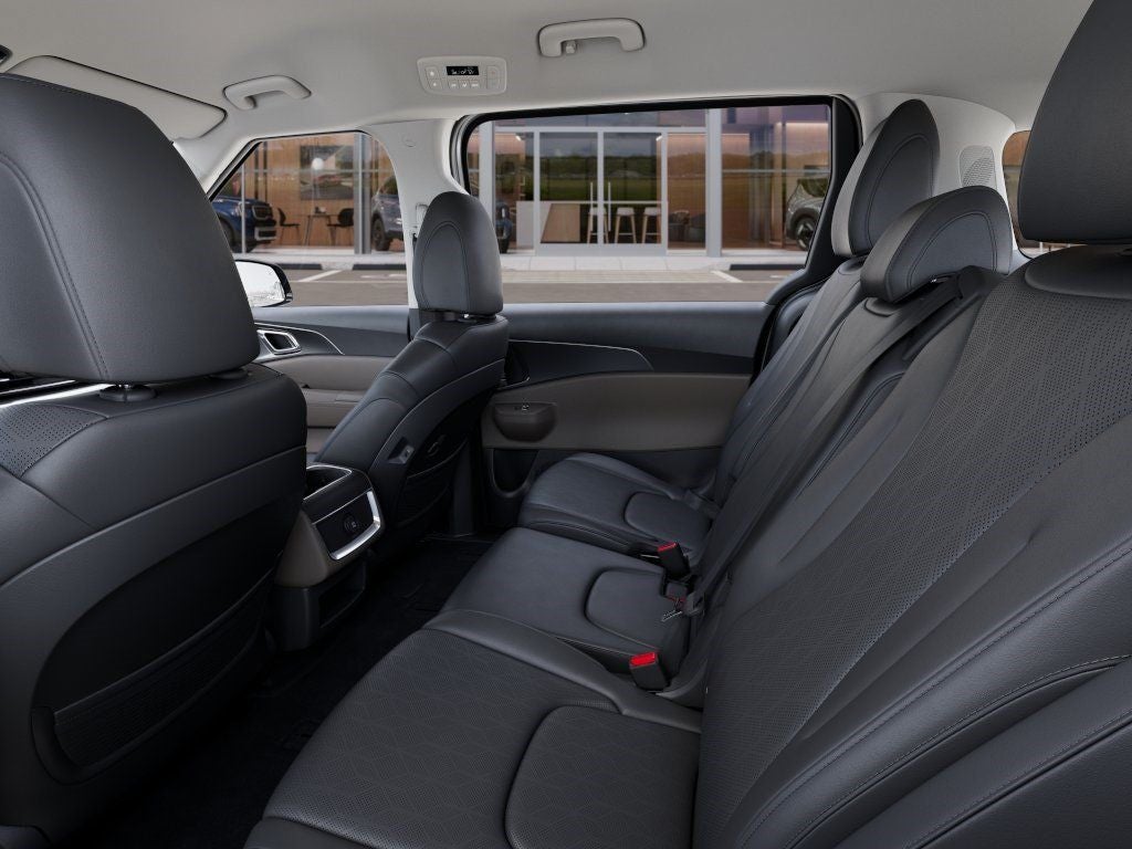 2027 Kia Carnival LXS AUTO