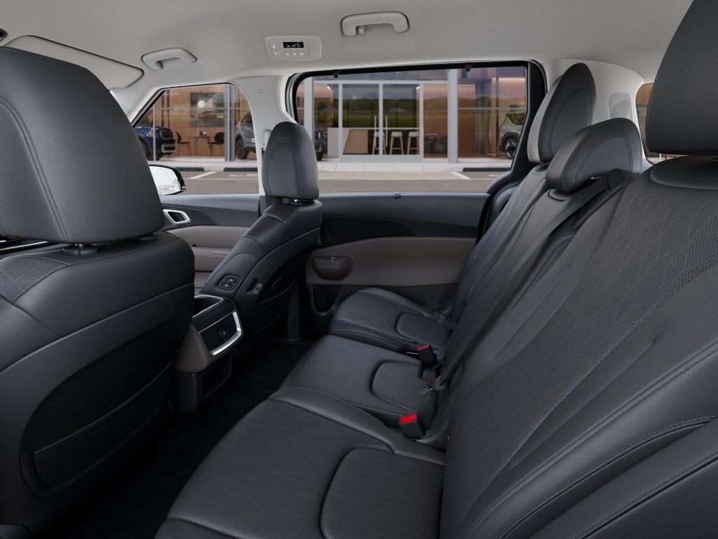 2027 Kia Carnival EX AUTO