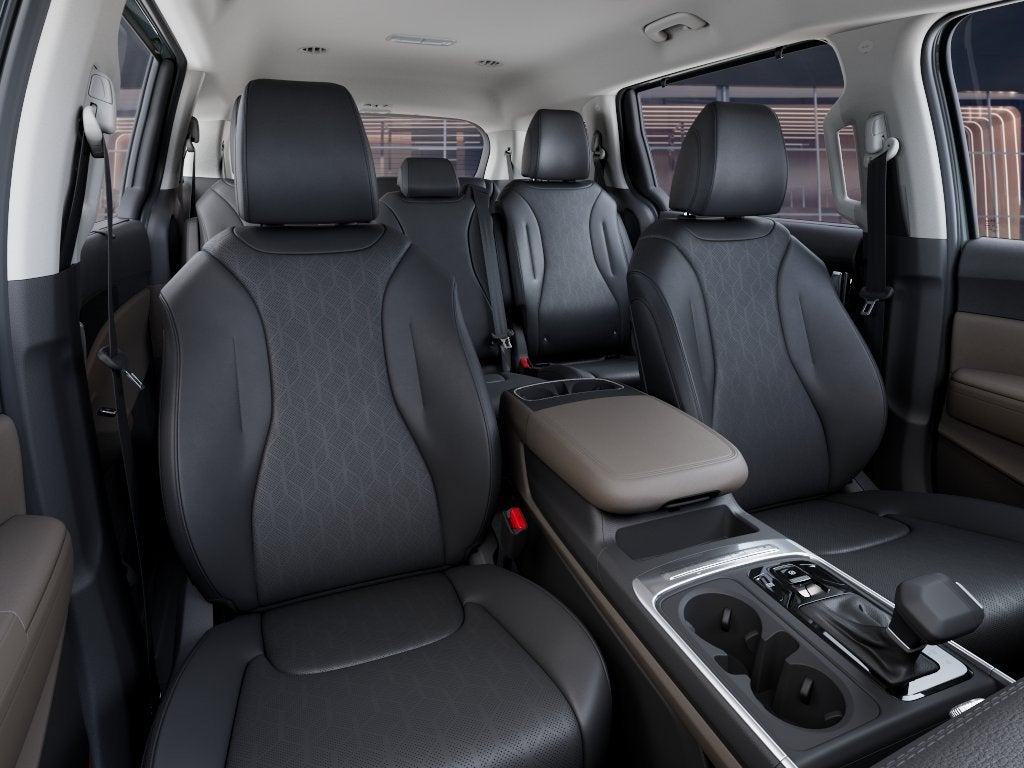 2027 Kia Carnival EX AUTO