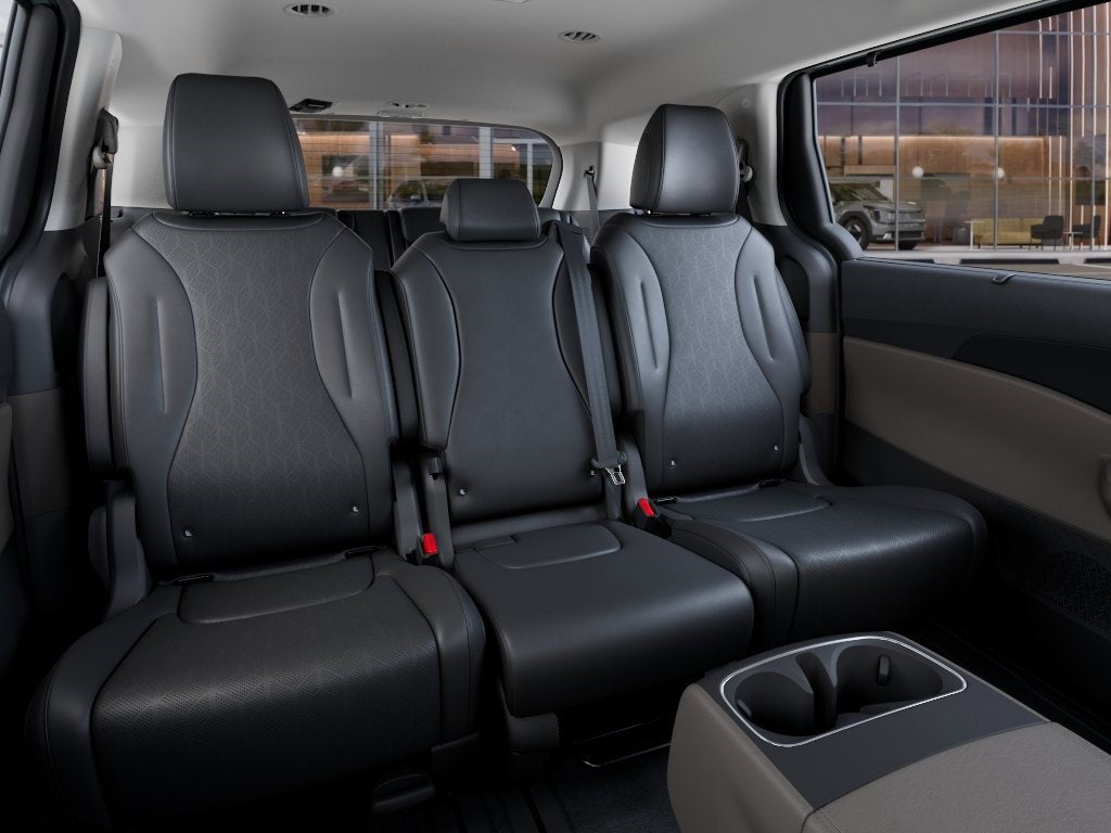 2027 Kia Carnival EX AUTO