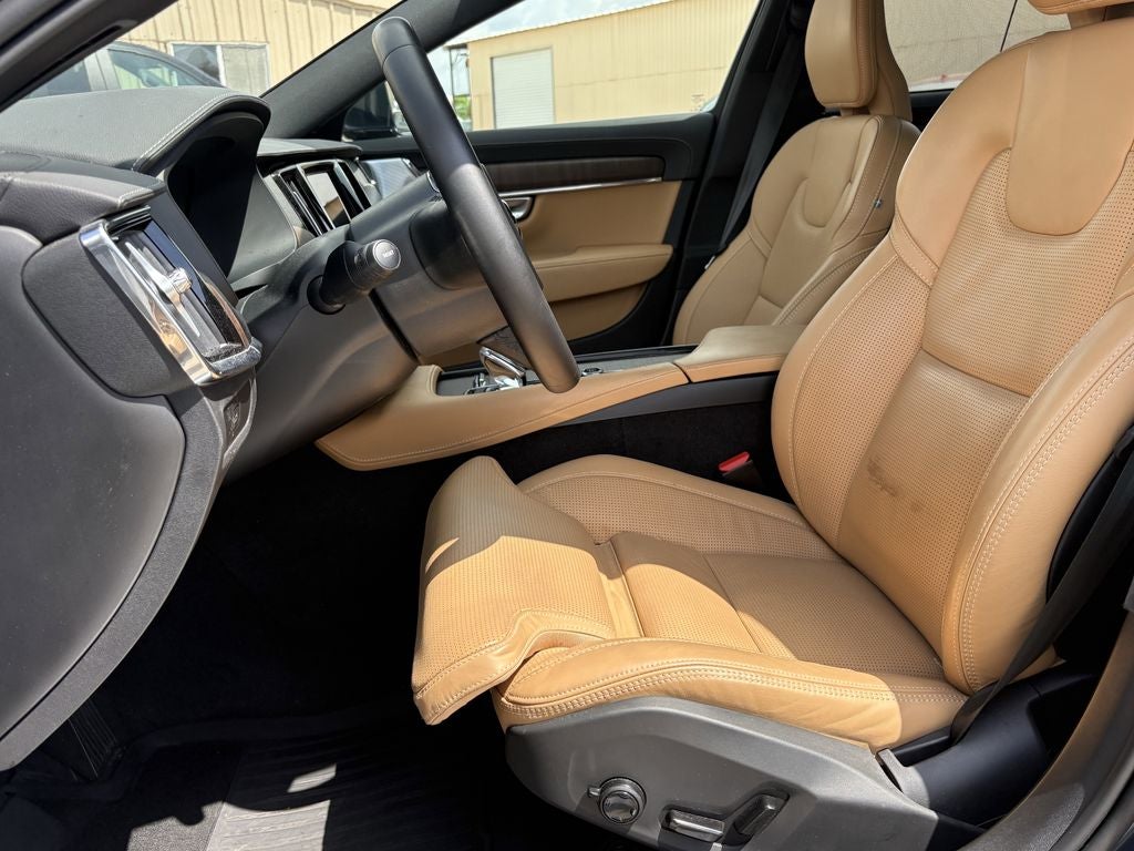 2023 Volvo S90 Ultimate