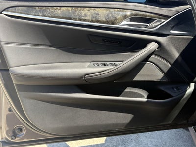 2023 BMW 5 Series M550i xDrive