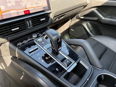 2021 Porsche Cayenne Base