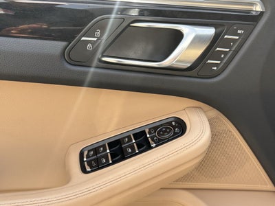 2020 Porsche Macan S