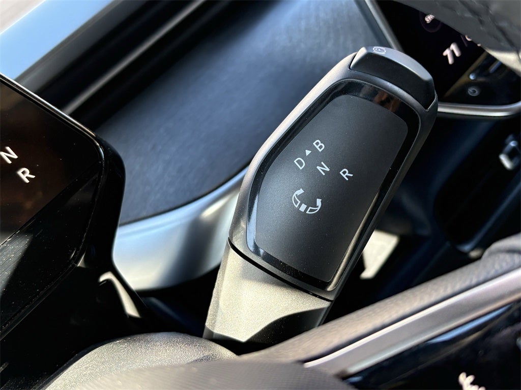 2025 Volkswagen ID. Buzz Pro S