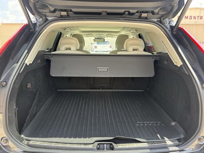 2022 Volvo XC60 B6 Inscription