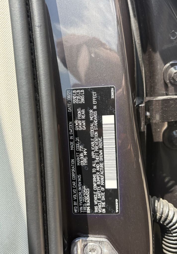 2022 Volvo XC60 B6 Inscription