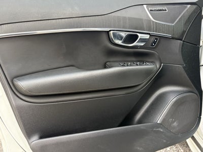 2020 Volvo XC90 T5 Momentum