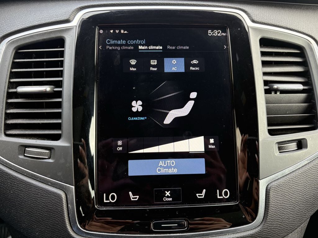 2020 Volvo XC90 T5 Momentum