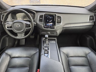 2020 Volvo XC90 T5 Momentum