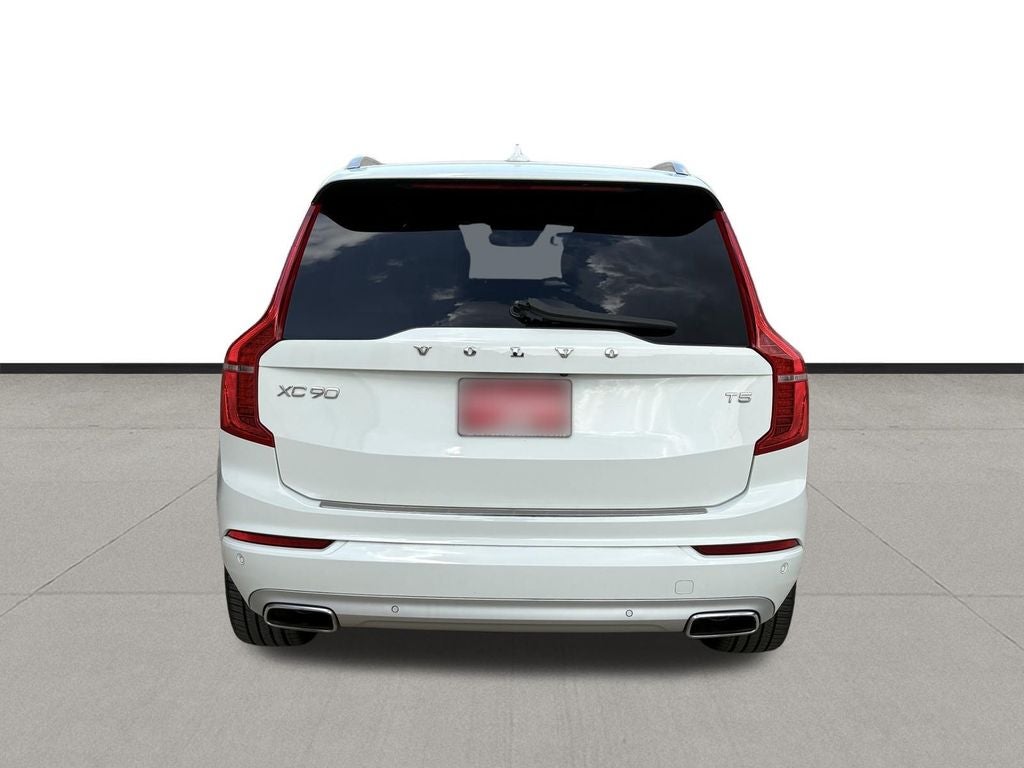 2020 Volvo XC90 T5 Momentum