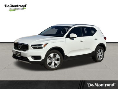 2020 Volvo XC40 Momentum